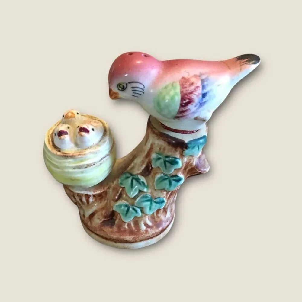 Vtg 1950's Bird With Next in Tree, Japan Colorful, good Condition